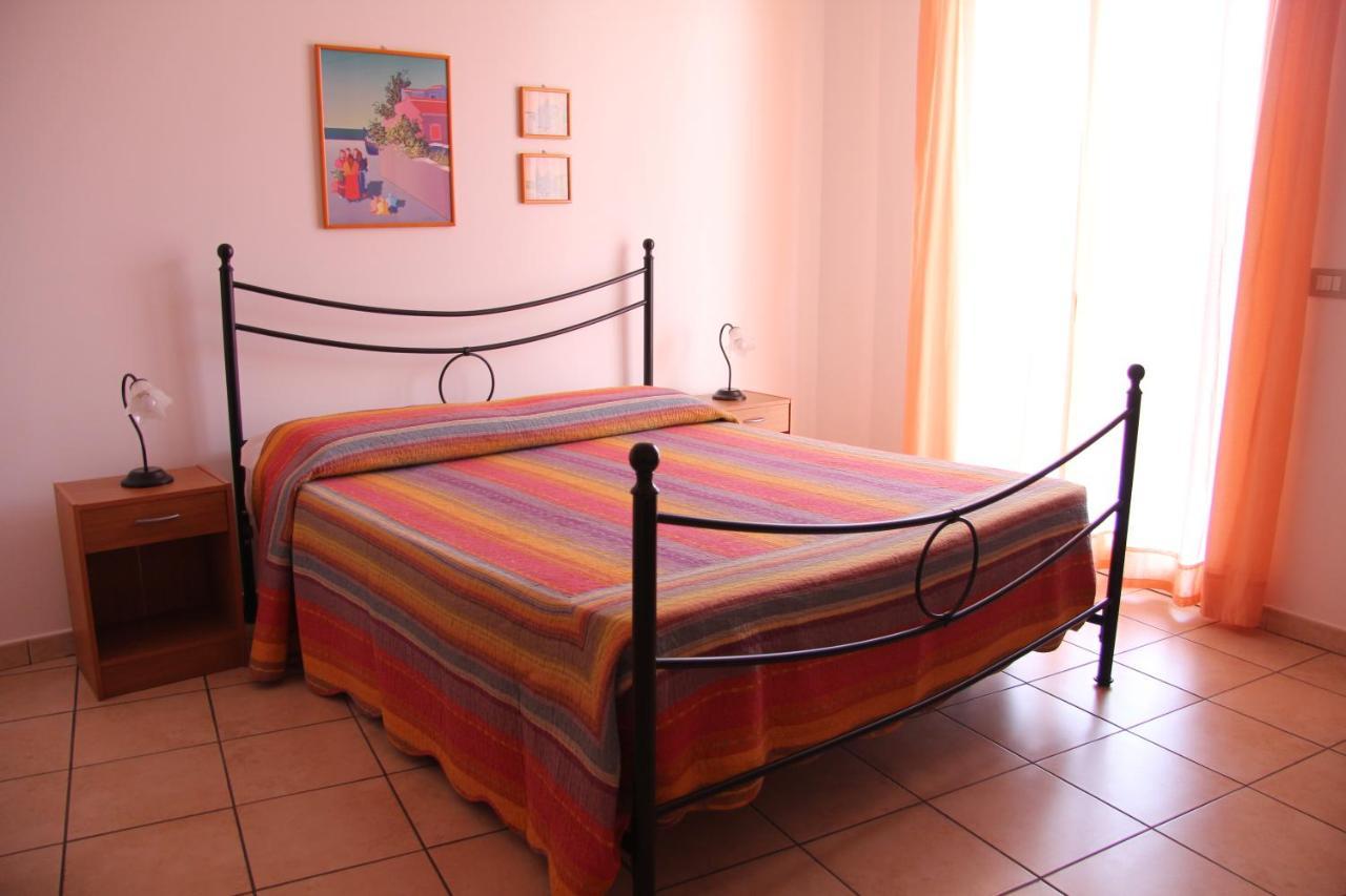 Fragolina B&B Furci Siculo Exterior foto