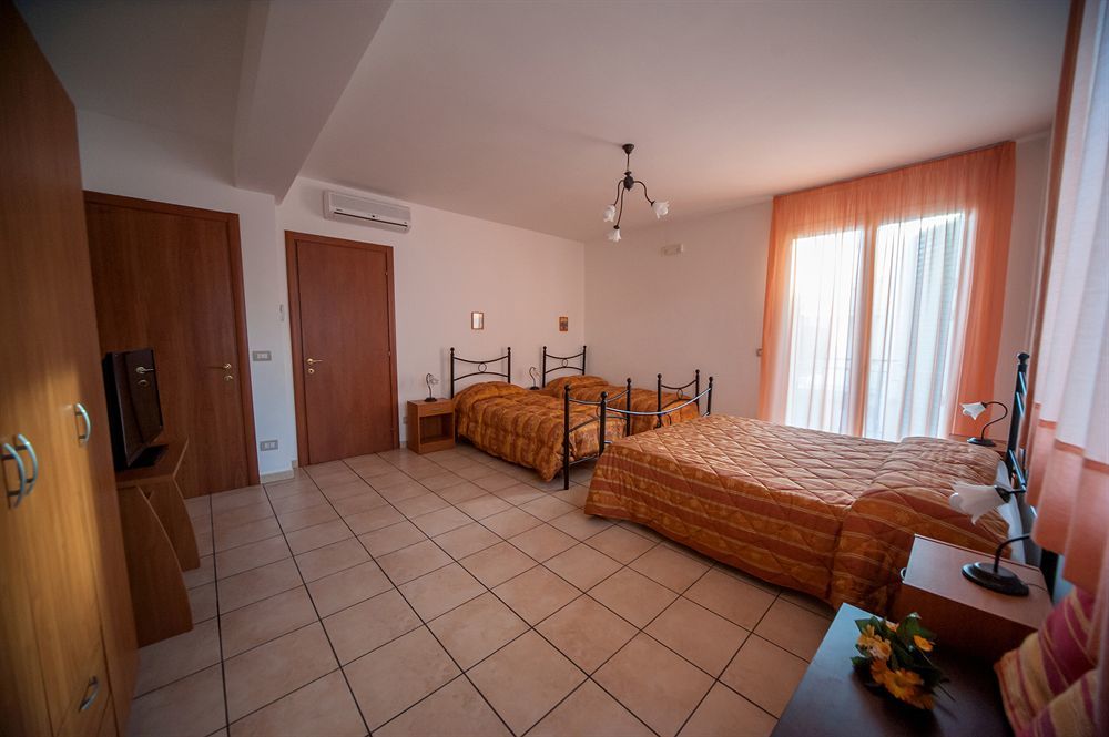 Fragolina B&B Furci Siculo Exterior foto